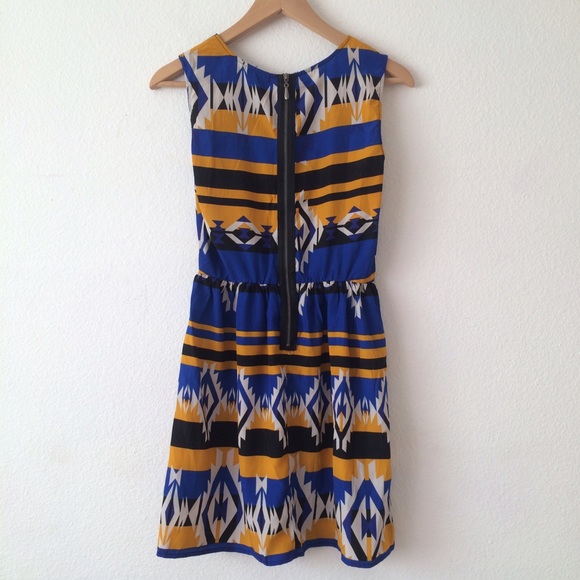 Print dress - Picture 2 of 2