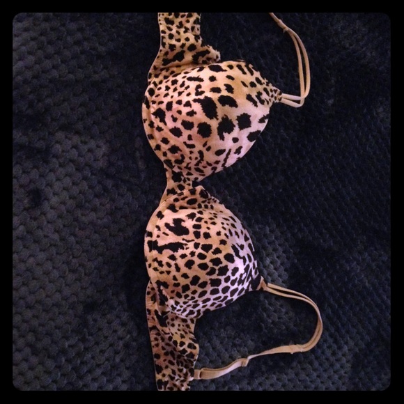 //Spring Cleaning// Victoria's Secret 36D