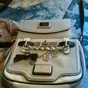 Guess wallet and pocketbook Parker pen