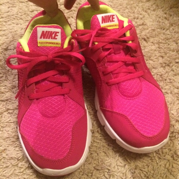 Nike Performance Run