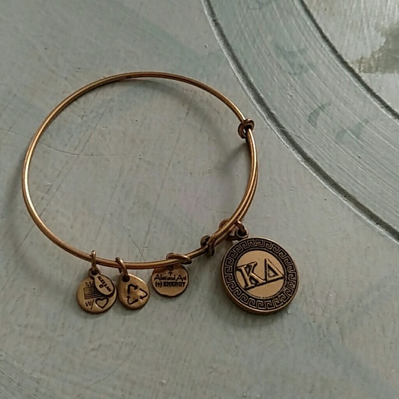 Kappa delta alex and ani