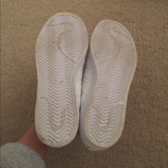 Adidas superstars - Picture 3 of 4