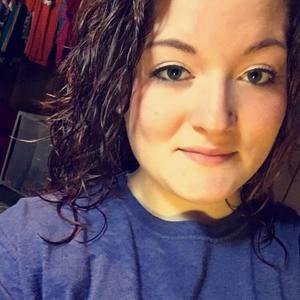 Meet your Posher, Cassandra