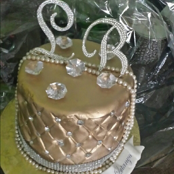 Meet your Posher, Latanya