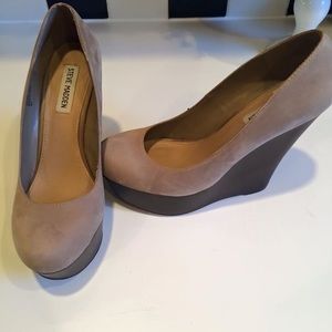 Steve Madden wedge