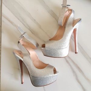 DELICIOUS / Silver Platform Glitter Heels