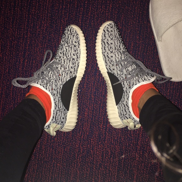 Yeezy Sneakers
