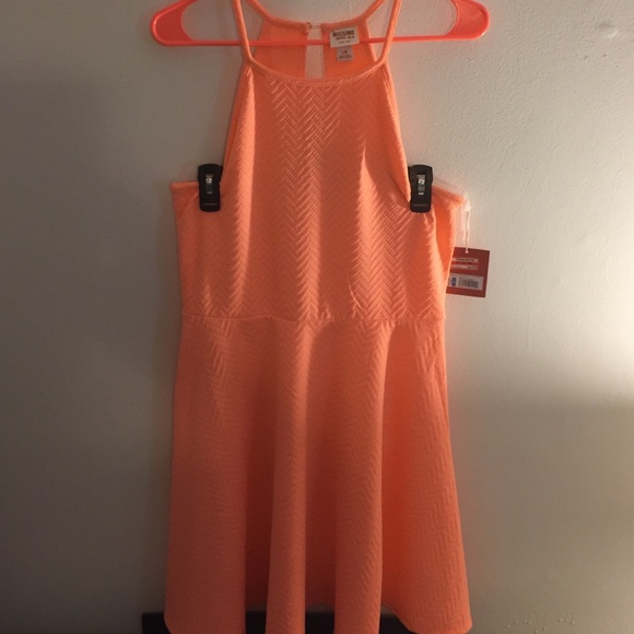 Mossimo Supply Co. Dresses & Skirts - ‼️ MAKE AN OFFER ‼️ NWT peach skater dress