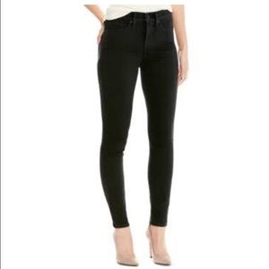 Levi's 311 shaping skinny jean size 30, black