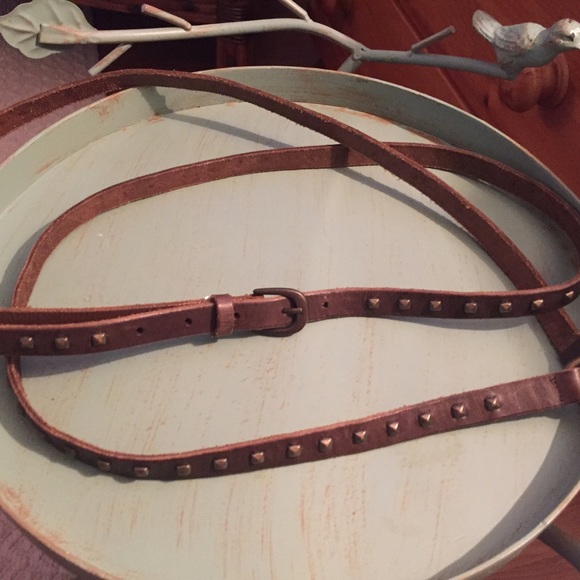 American Eagle studded leather belt