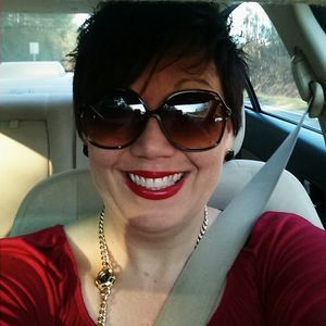 Meet your Posher, Donna-wally