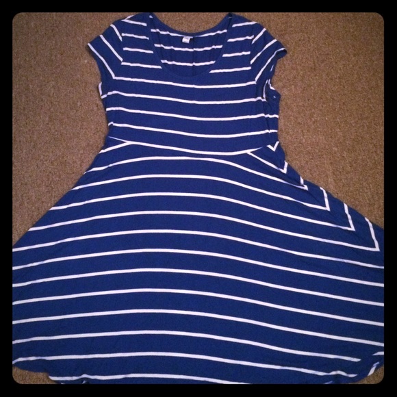 Bright blue and white stripped swing dress ♥️