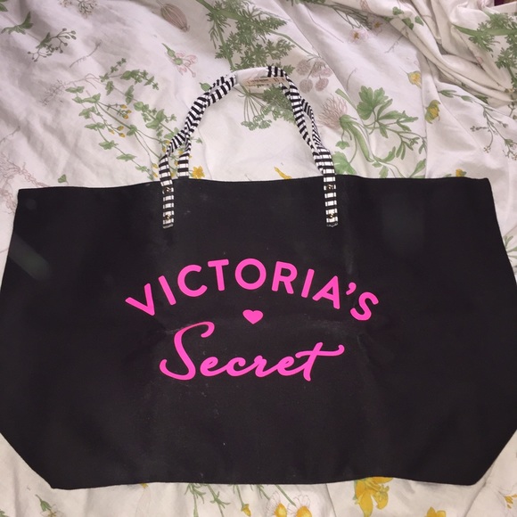 VICTORIA SECRET TOTE BAG NEW WITH TAGS