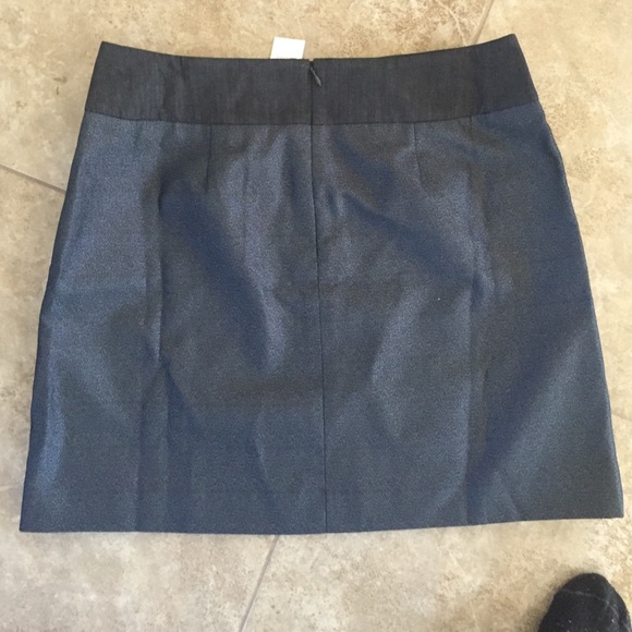 Loft skirt size 10 - Picture 2 of 3