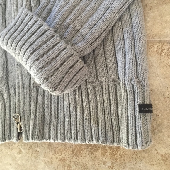 Calvin Klein zip up sweater - Picture 2 of 3