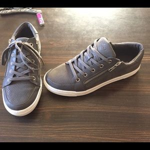 👍 FREE item under $15 your choice !!!!!!!!!