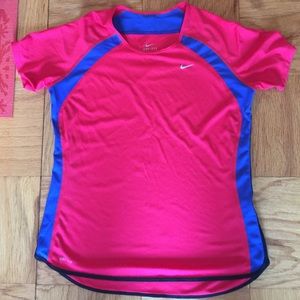 Nike dri-fit top