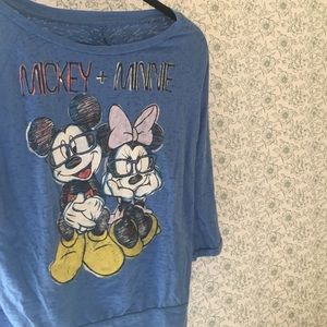 Mid-sleeve graphic Mickey & Minnie shirt