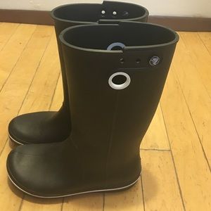 Croc rain boots