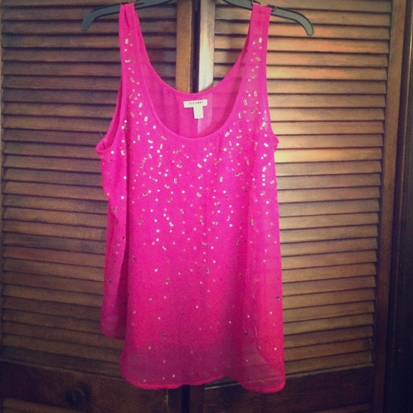 HOTT pink sparkly sheer tank!