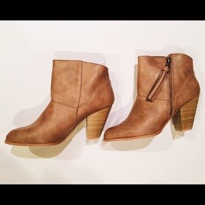 Qupid bootie with tassel detail