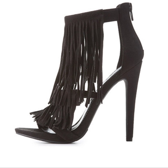 🚨SOLD🚨💕Black Fringe Heels💕 - Picture 2 of 3