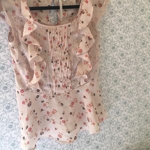 Peplum LC w/lace trim