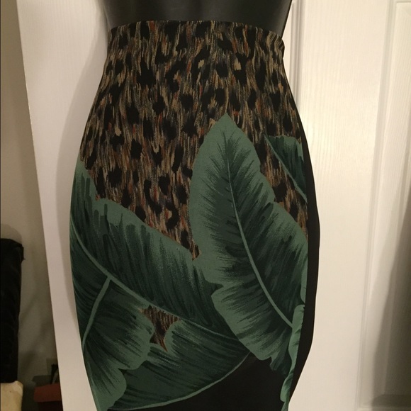 Sheer skirt - Picture 1 of 1