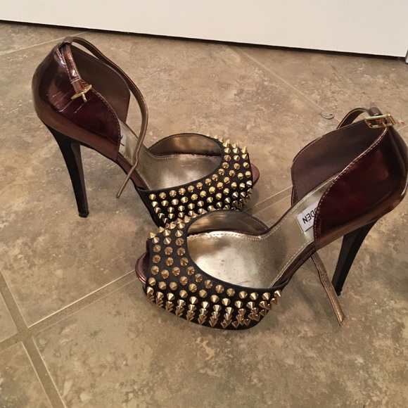 Steven Madden Spikes