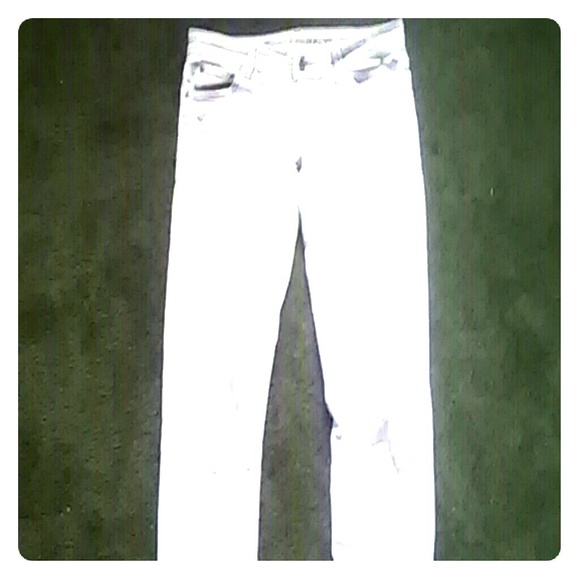 Light blue denim skinny jeans