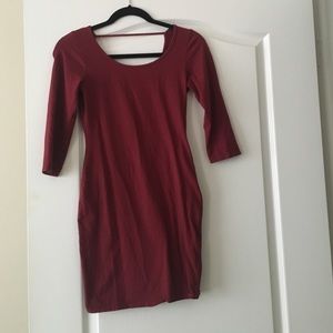 Red/wine body-con dress