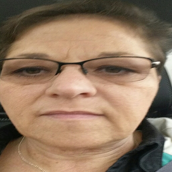 Meet your Posher, Cheri