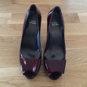 Stuart Weitzman maroon bow pumps