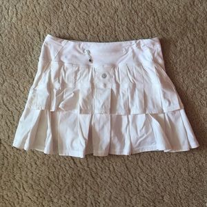 Lululemon Pace Setter skirt