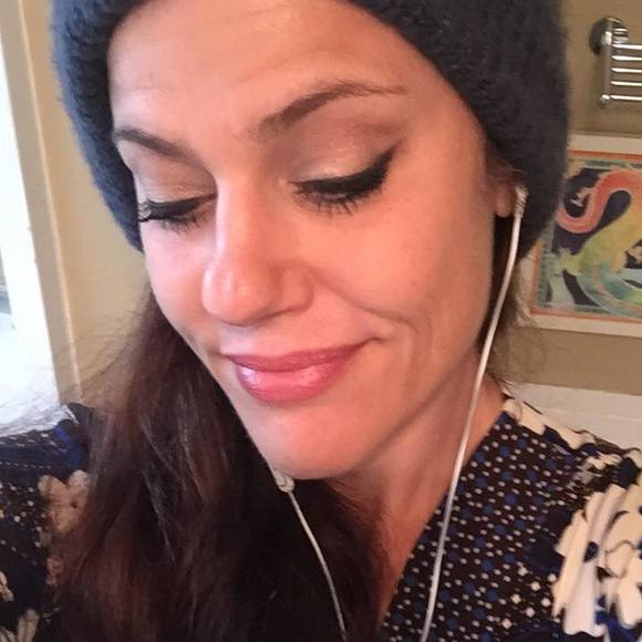 Meet your Posher, Mani - Picture 1 of 1