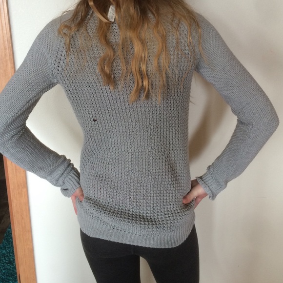 A grey, shirt/sweater - worn once - Picture 2 of 2