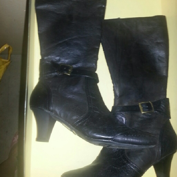 Black Boots