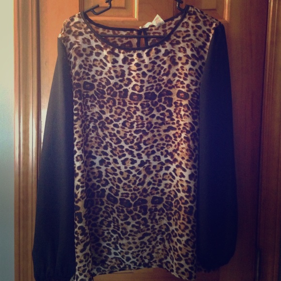NWOT Leopard Women's Blouse