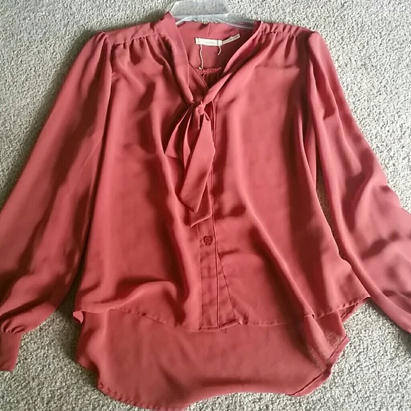 Women's long sleeve blouse