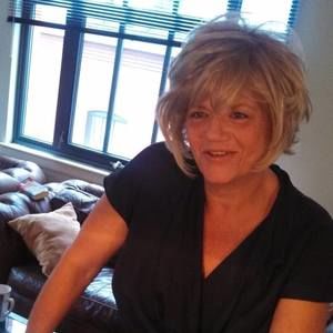 Meet your Posher, Helene