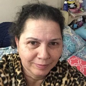 Meet your Posher, Vania