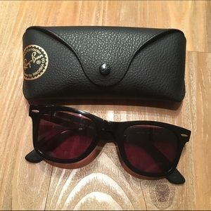 Rayban Black Classic Wayfarer 🕶 READ DESCRIPTION