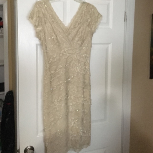 Lace midi - Picture 1 of 4