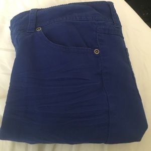 Blue skinny jeans (not jean material)