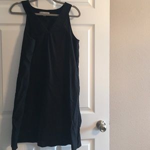 Black Linen Dress 📚