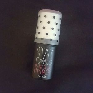 Benefit Stay Flawless Primer