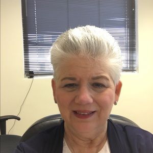 Meet your Posher, Marcia