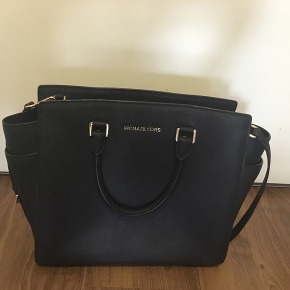 Michael Kors Selma Large Satchel