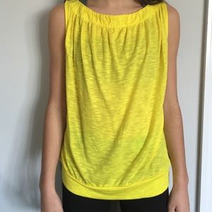 YELLOW LOFT TOP