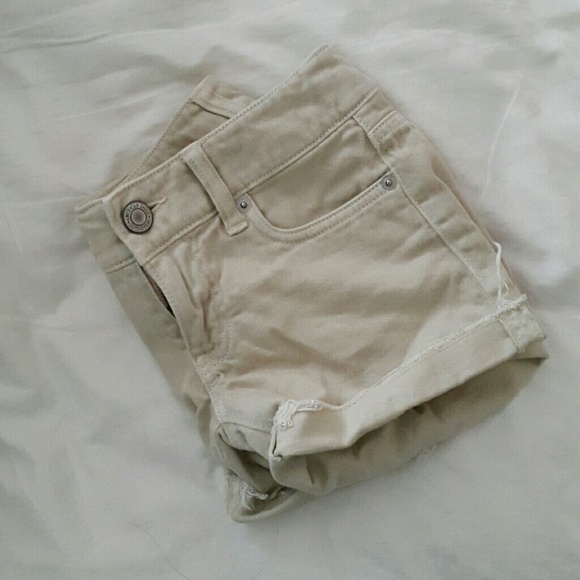 AE Shorts